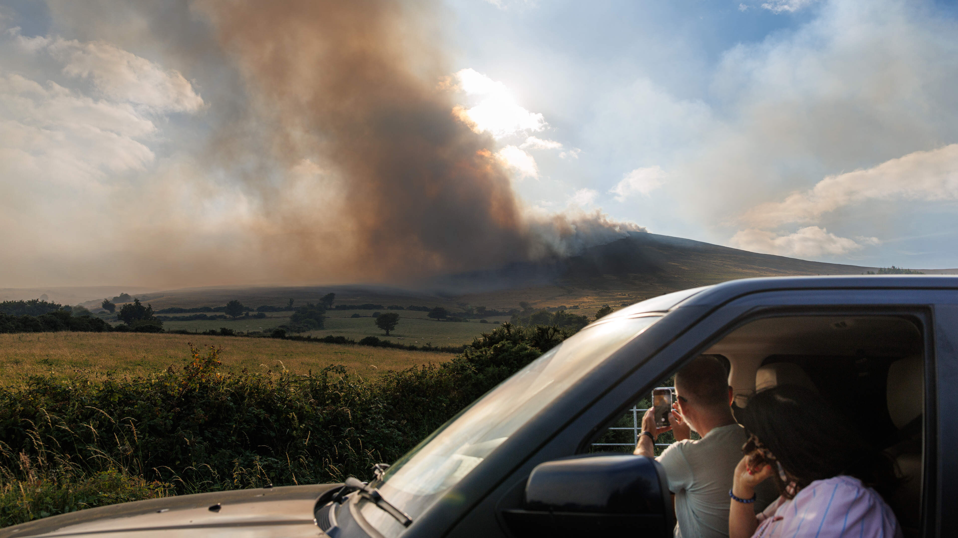 Minister Calls for More Fire Deterrents in Parks