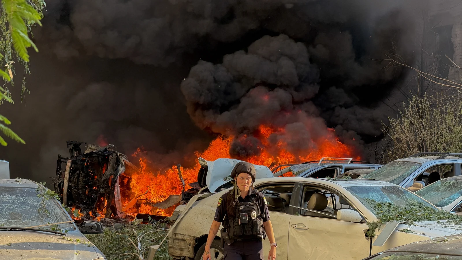 At least 14 dead in Ukraine-Russia strikes
