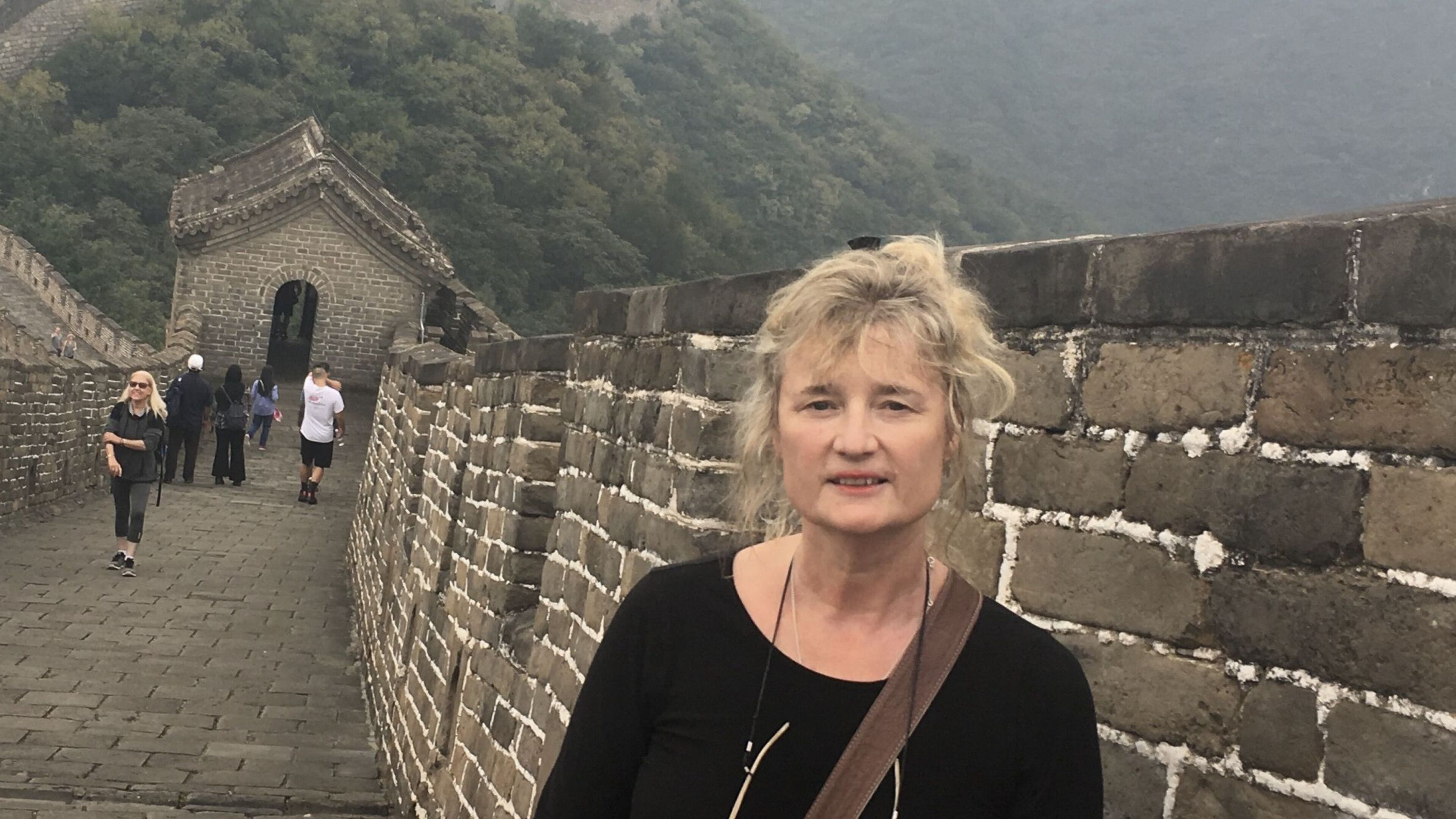 Solo Travel Tips from Roslyn Dee