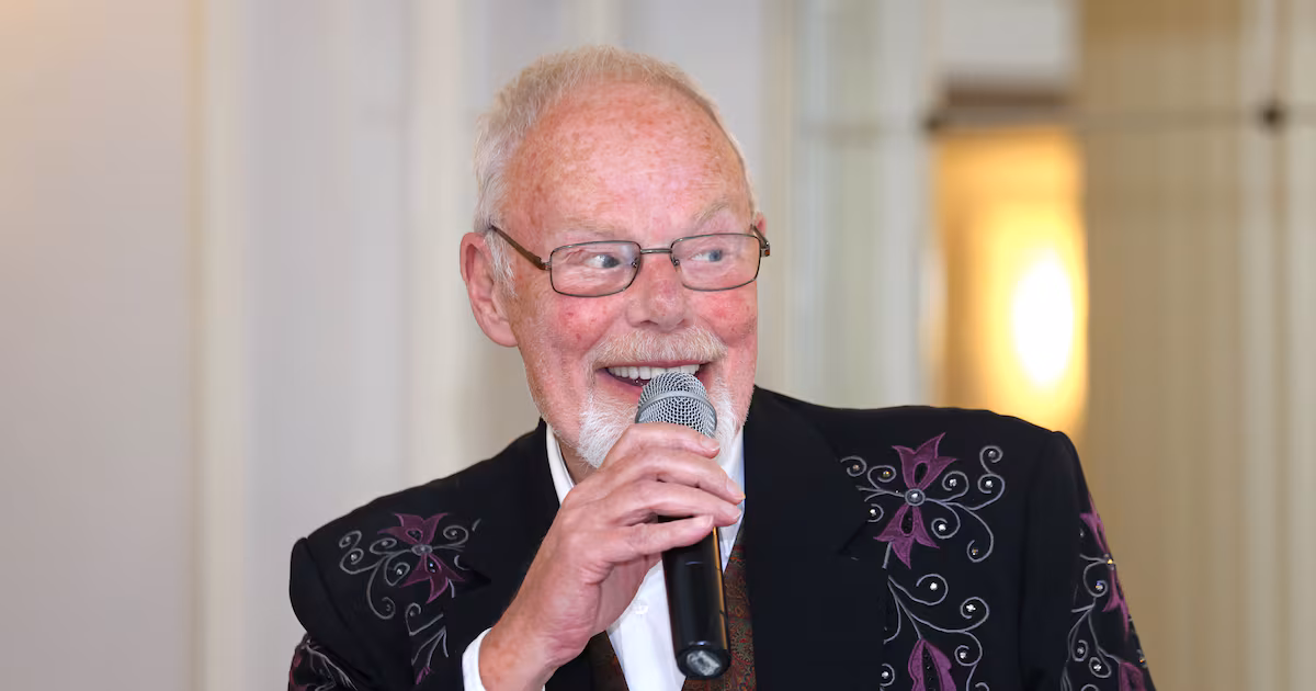 Tribute concert for Bob Harris at Royal Albert Hall
