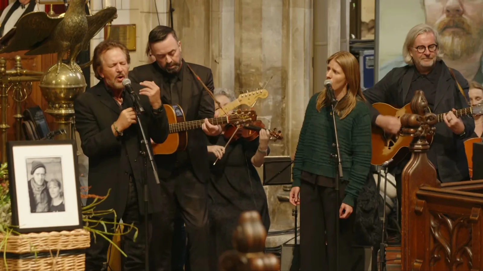 Glen Hansard's Funeral Held in Dublin