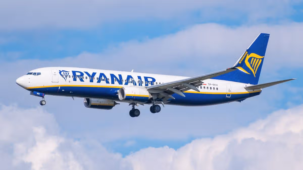 Ryanair Reports Passenger Growth Amid Fuel Price Surge