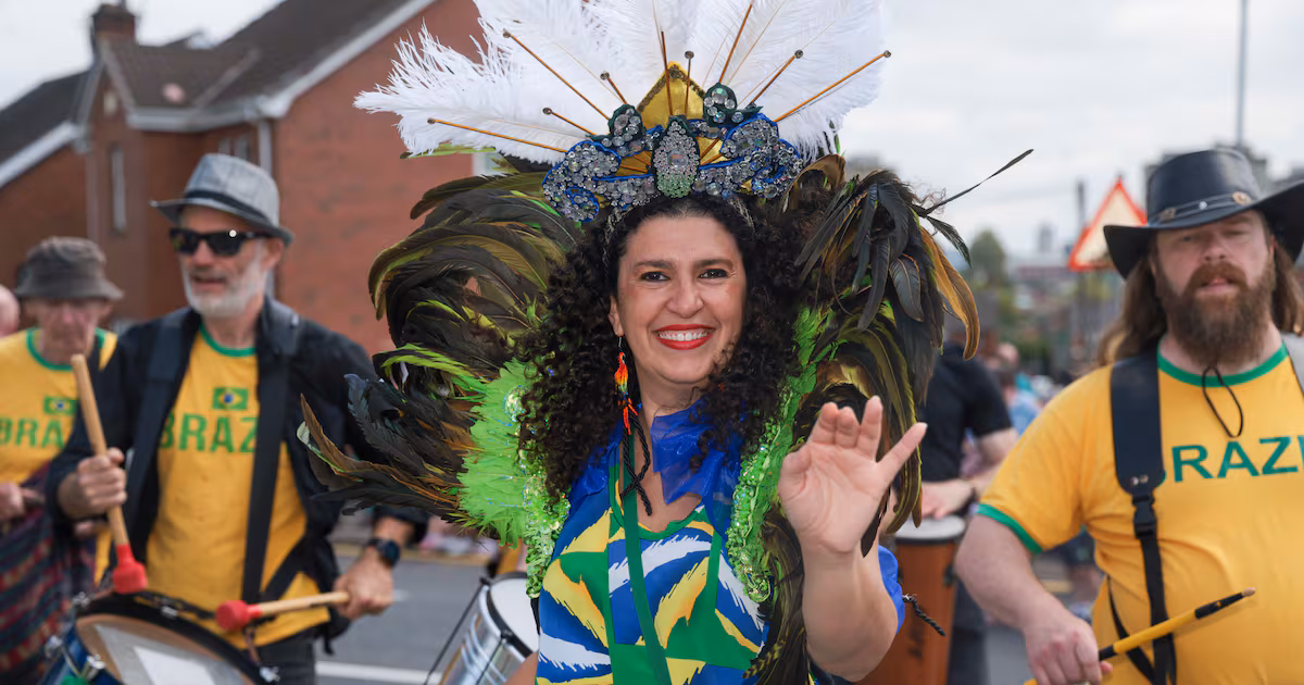 Thousands attend another busy day at Féile an Phobail