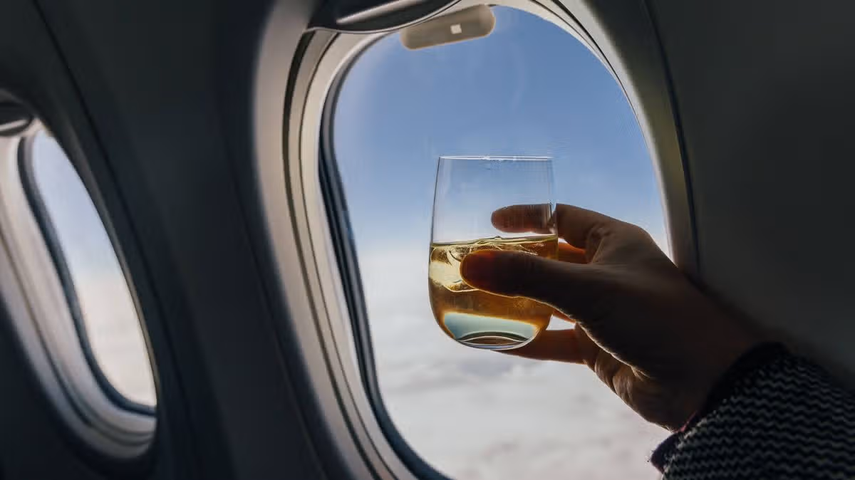 Florida Man Gives First-Class Upgrade to Stranger