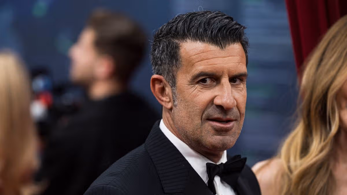 Luis Figo Calls for FIFA President Infantino's Resignation