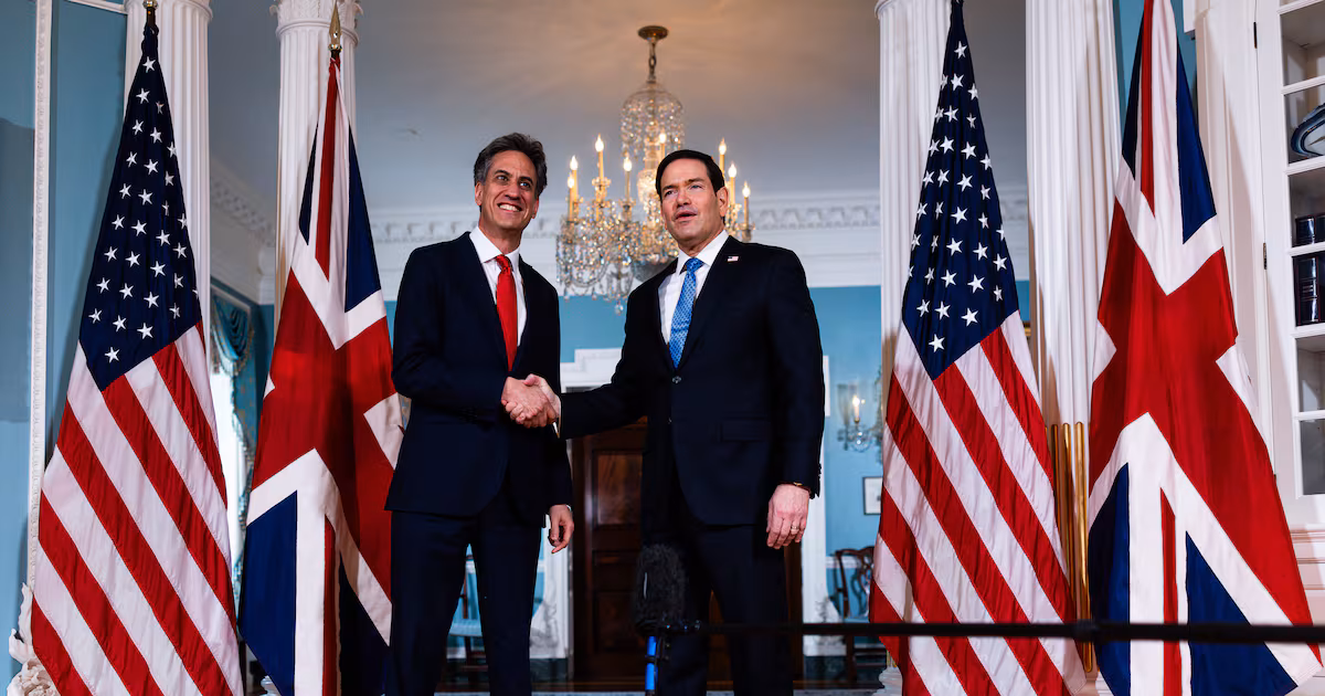 Miliband Calls UK and US Closest Allies in DC