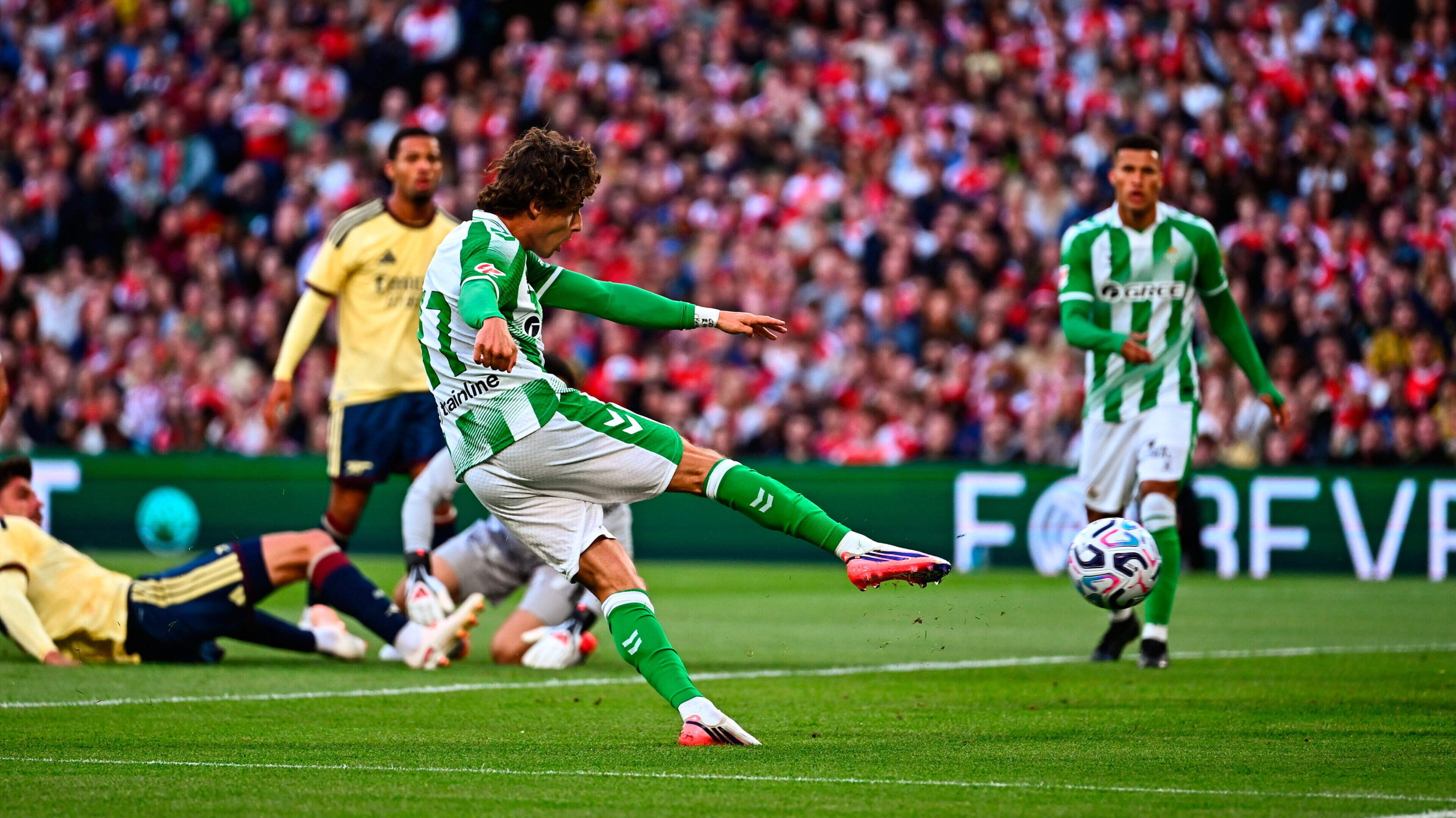 Arsenal Loses to Real Betis in Pre-Season Match