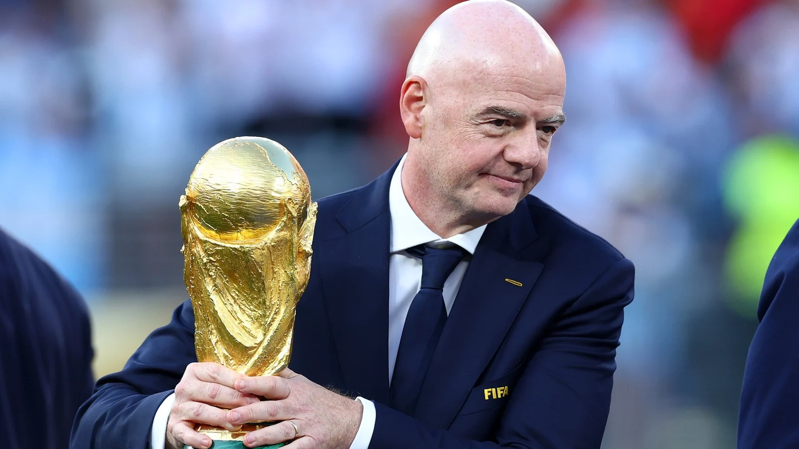 Infantino receives FIFA board's support amid crisis