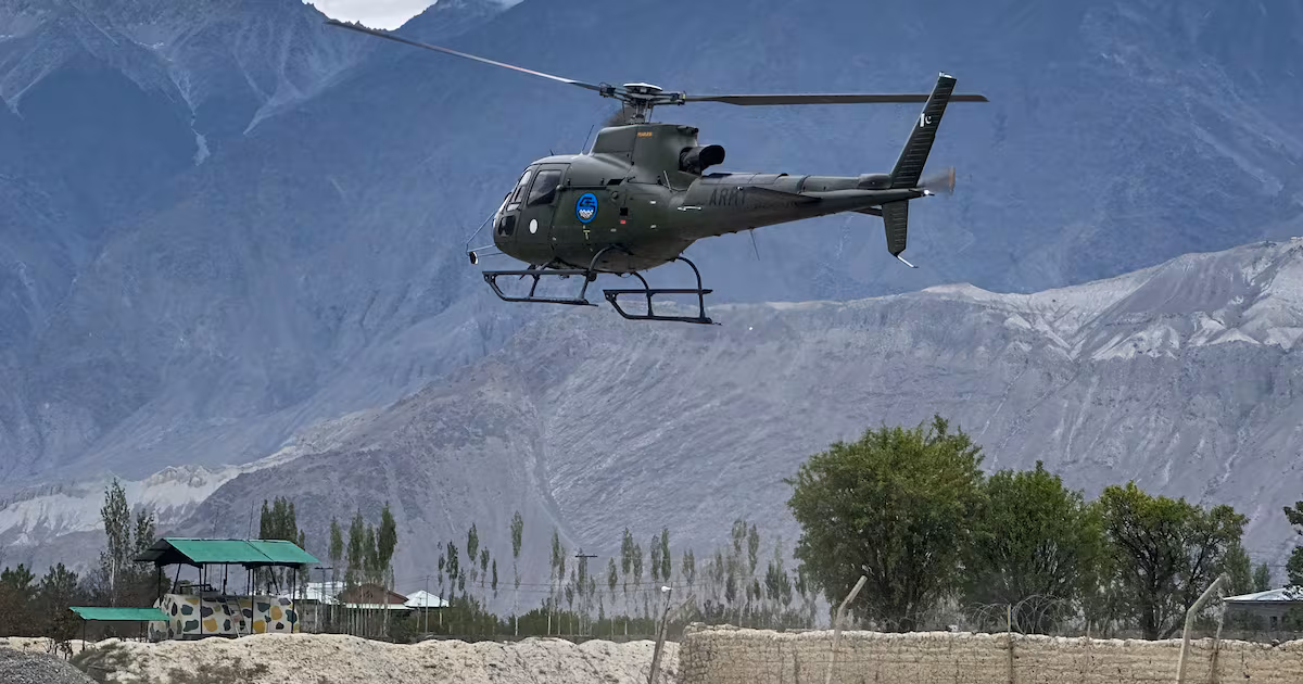 Helicopters recover bodies of climbers after avalanche