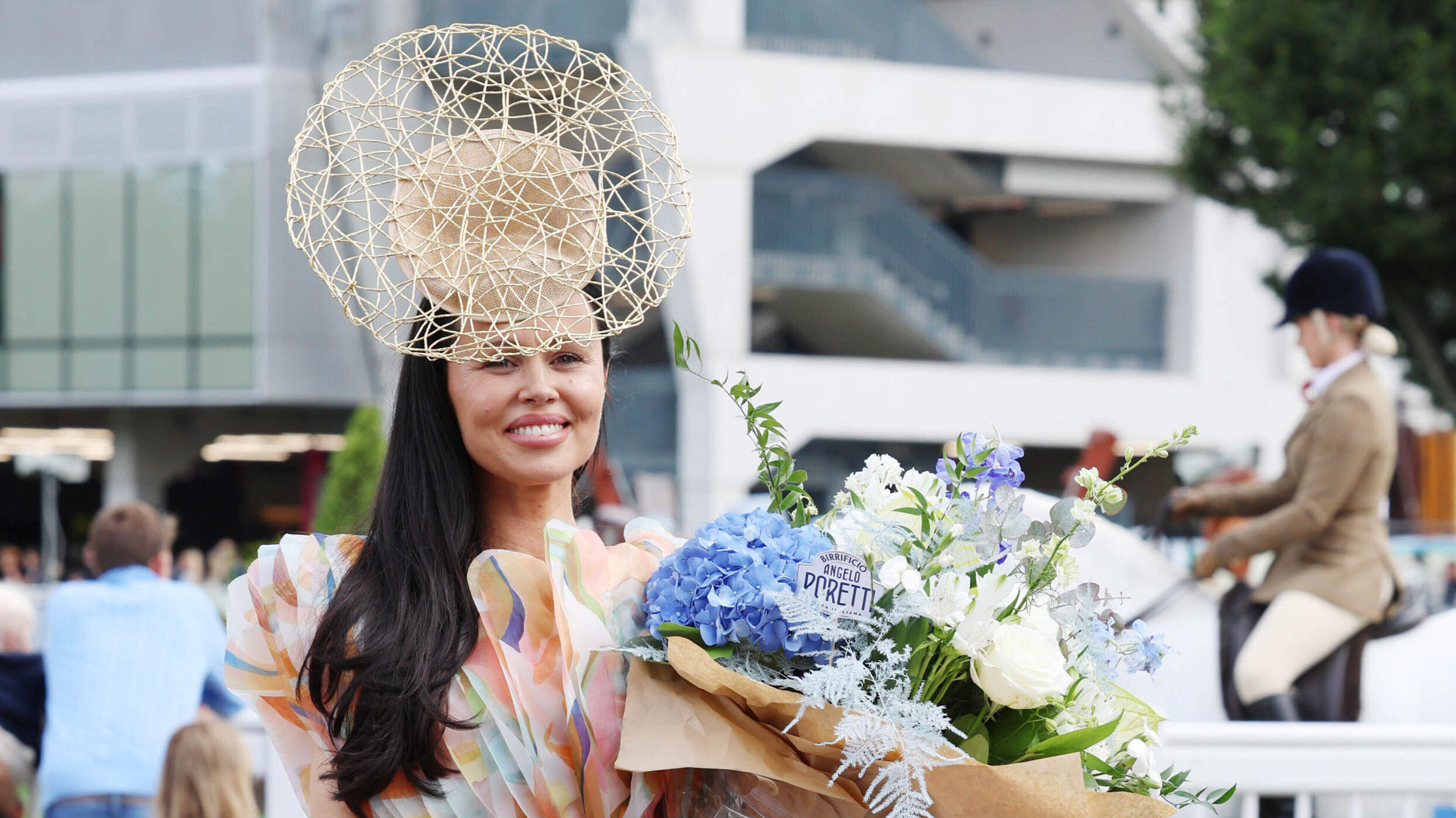 Dubliner Wins Best Dressed at Horse Show