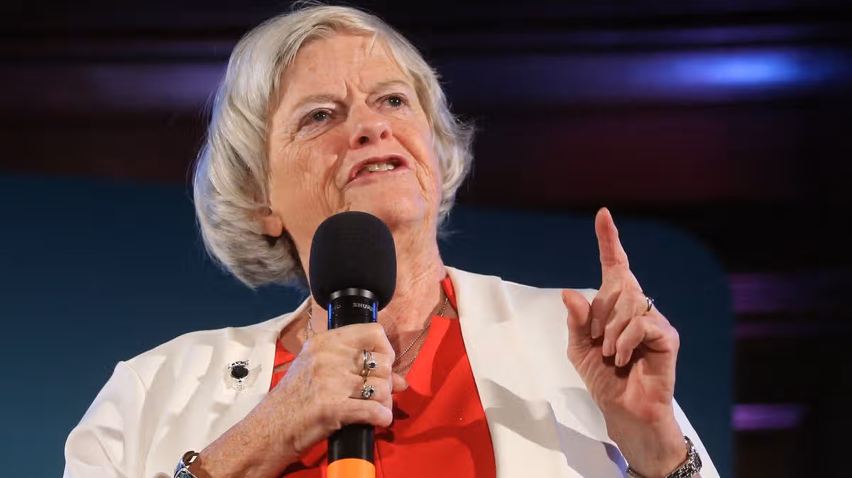 Probe Reopened into Ann Widdecombe Burglary Attempt
