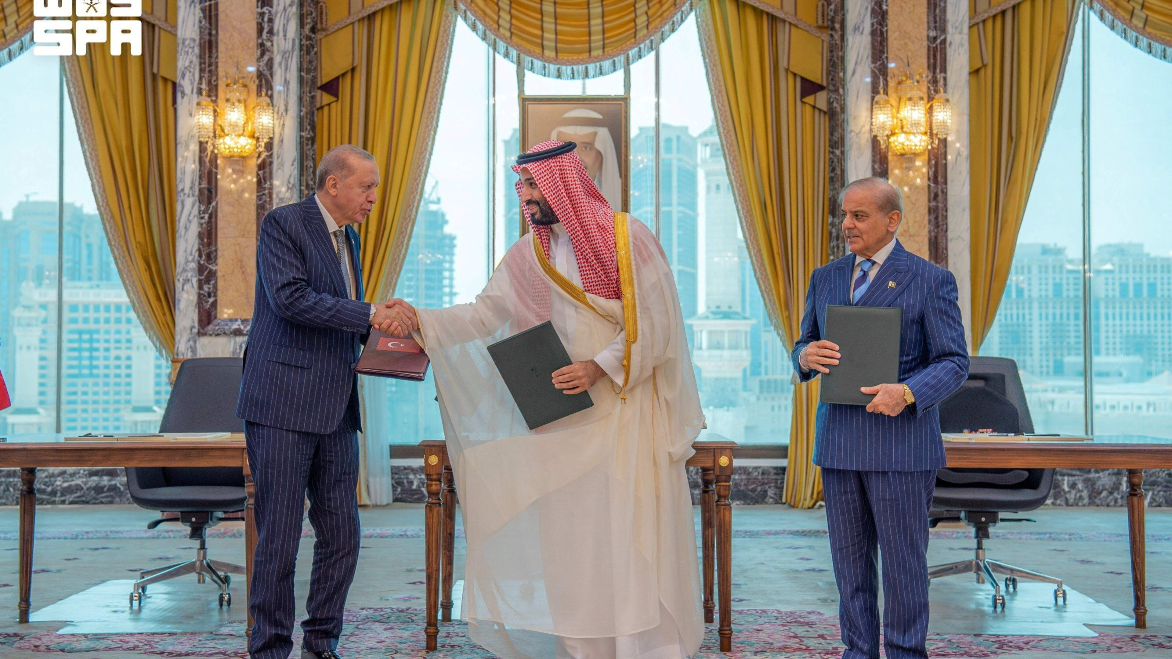Saudi Arabia, Pakistan, Turkey Sign Defence Pact