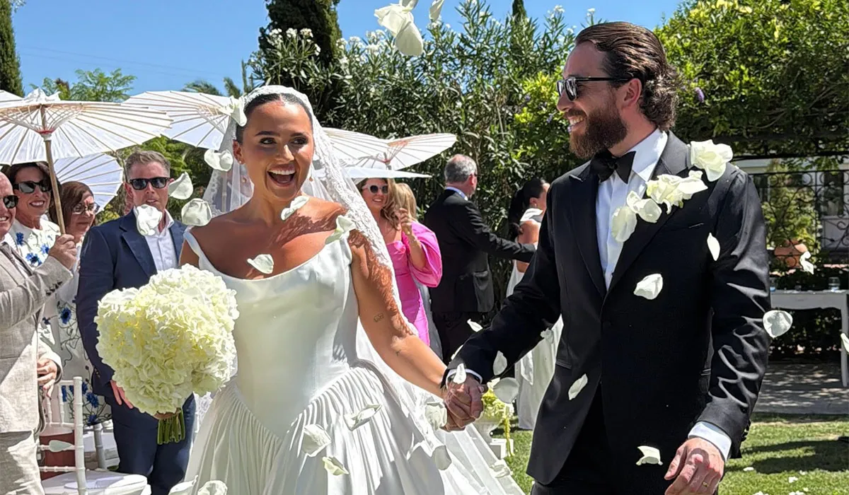 Aideen-Kate Murphy Shares Wedding Photos