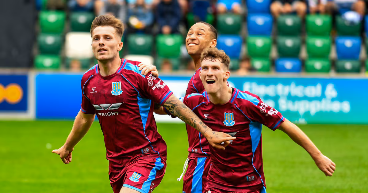 Ballymena United Wins 3-0 Against Linfield