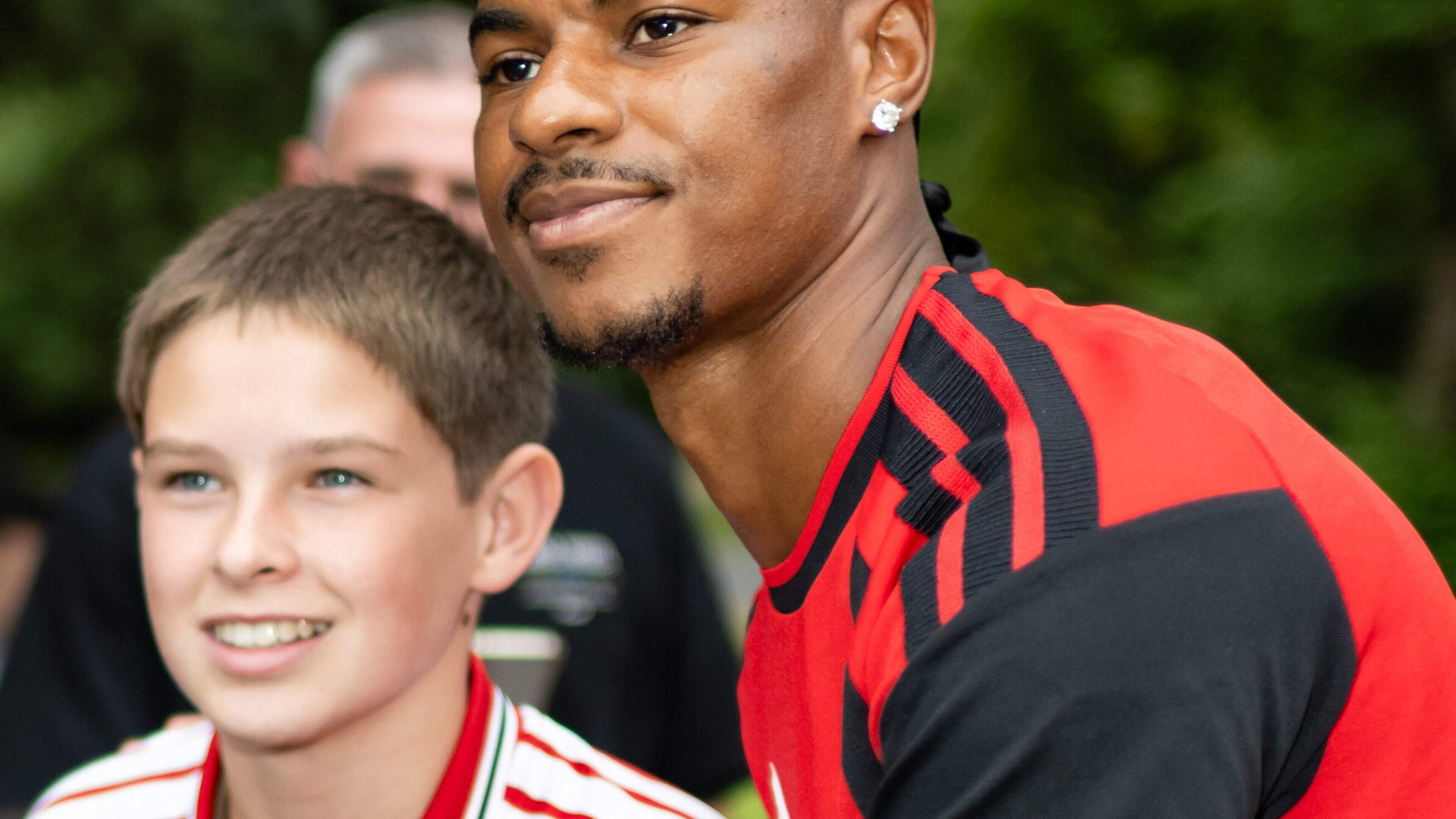 Marcus Rashford Joins Manchester United Squad