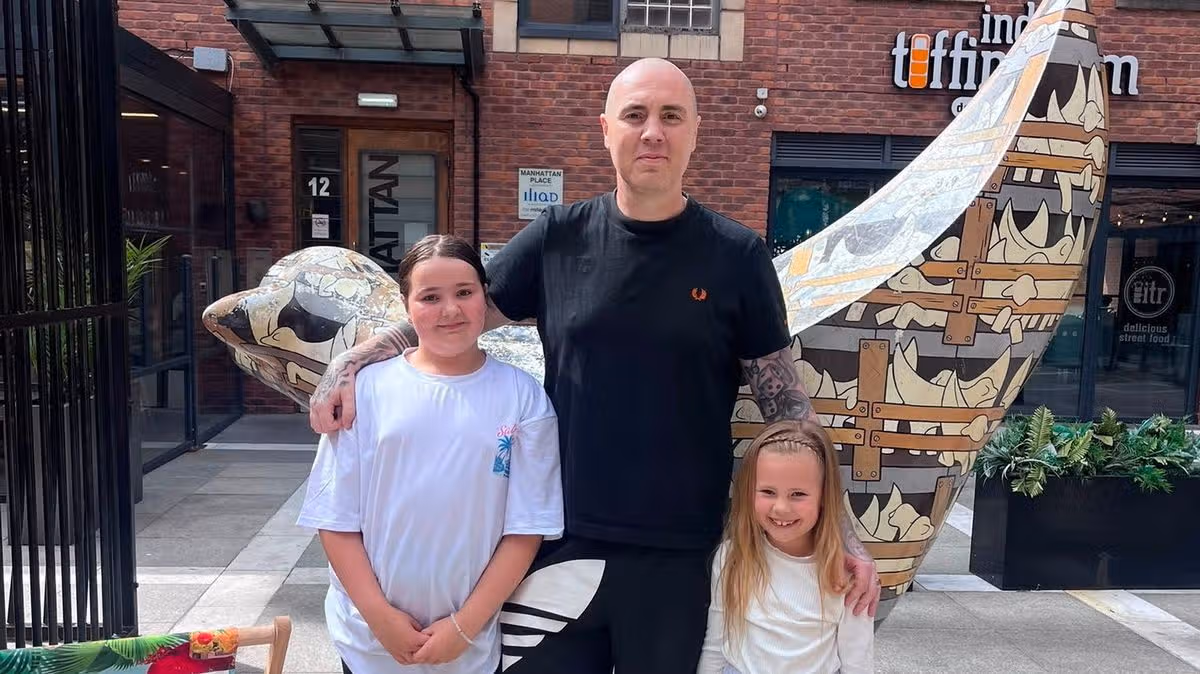 Dad Given Months to Live After Insect Bite