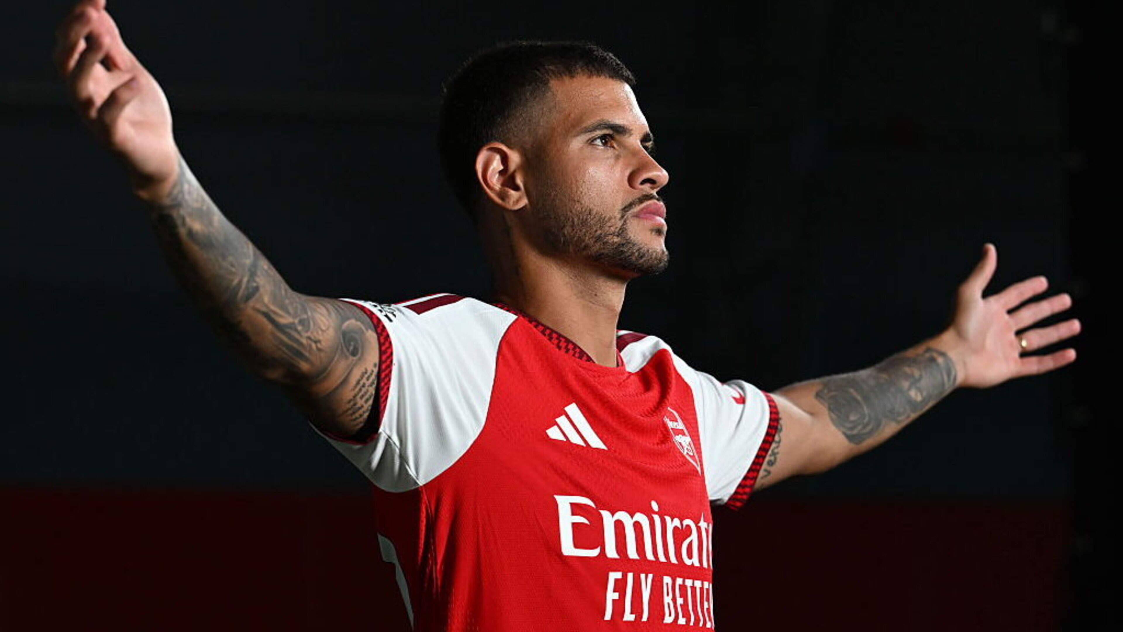 Premier League Transfer Content Lacks Depth