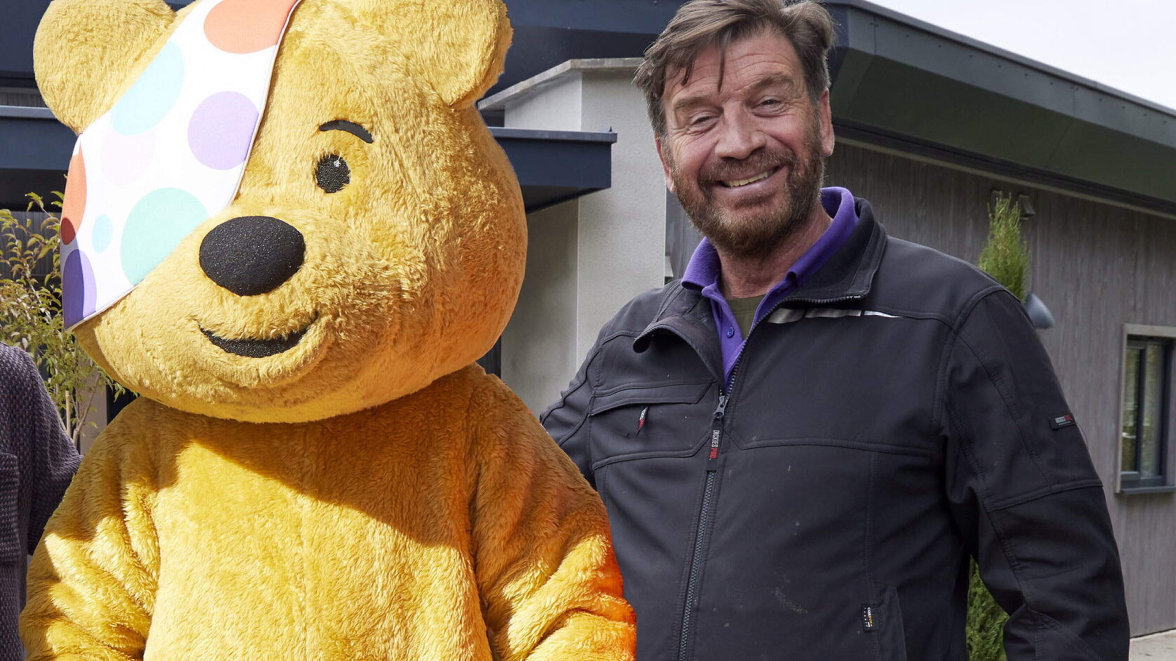 Nick Knowles Invests in Cornish Pirates Rugby Team
