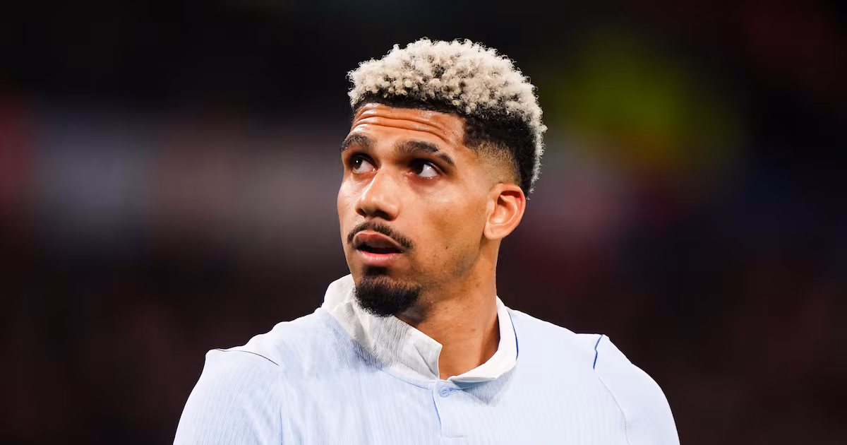 Ronald Araujo joins Liverpool on loan from Barcelona
