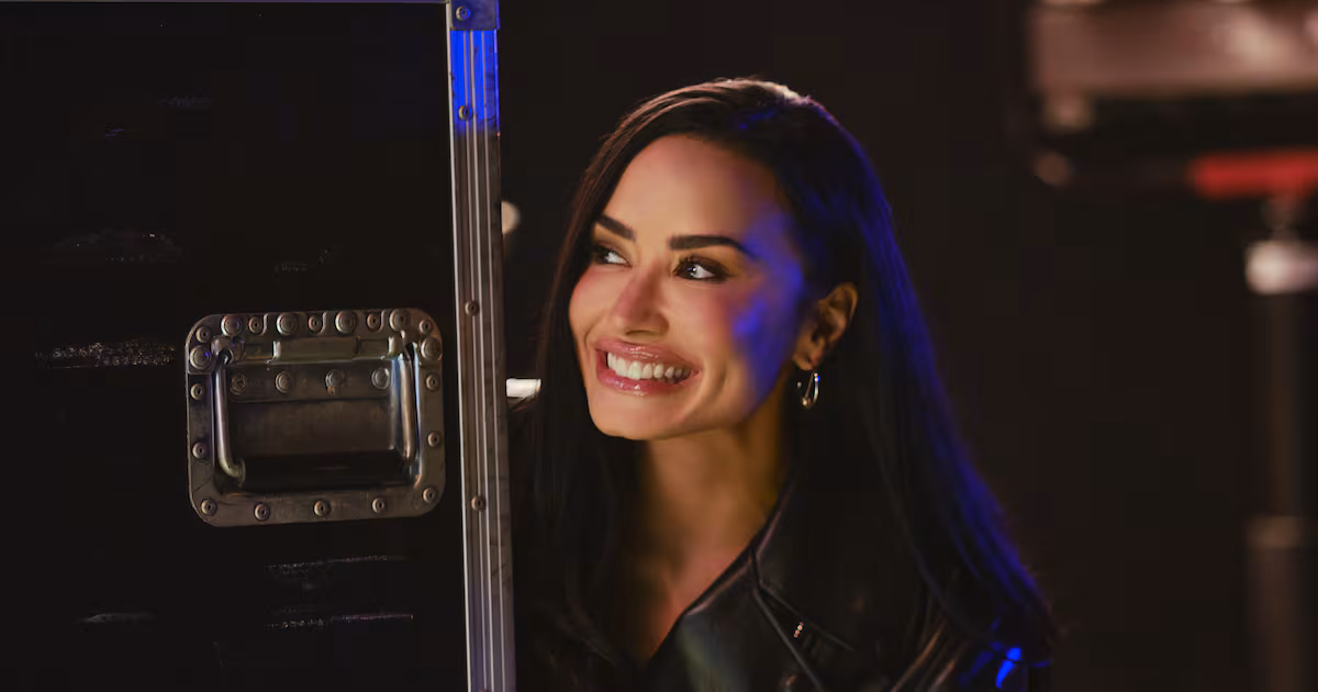 Demi Lovato Joins Jonas Brothers in Camp Rock 3