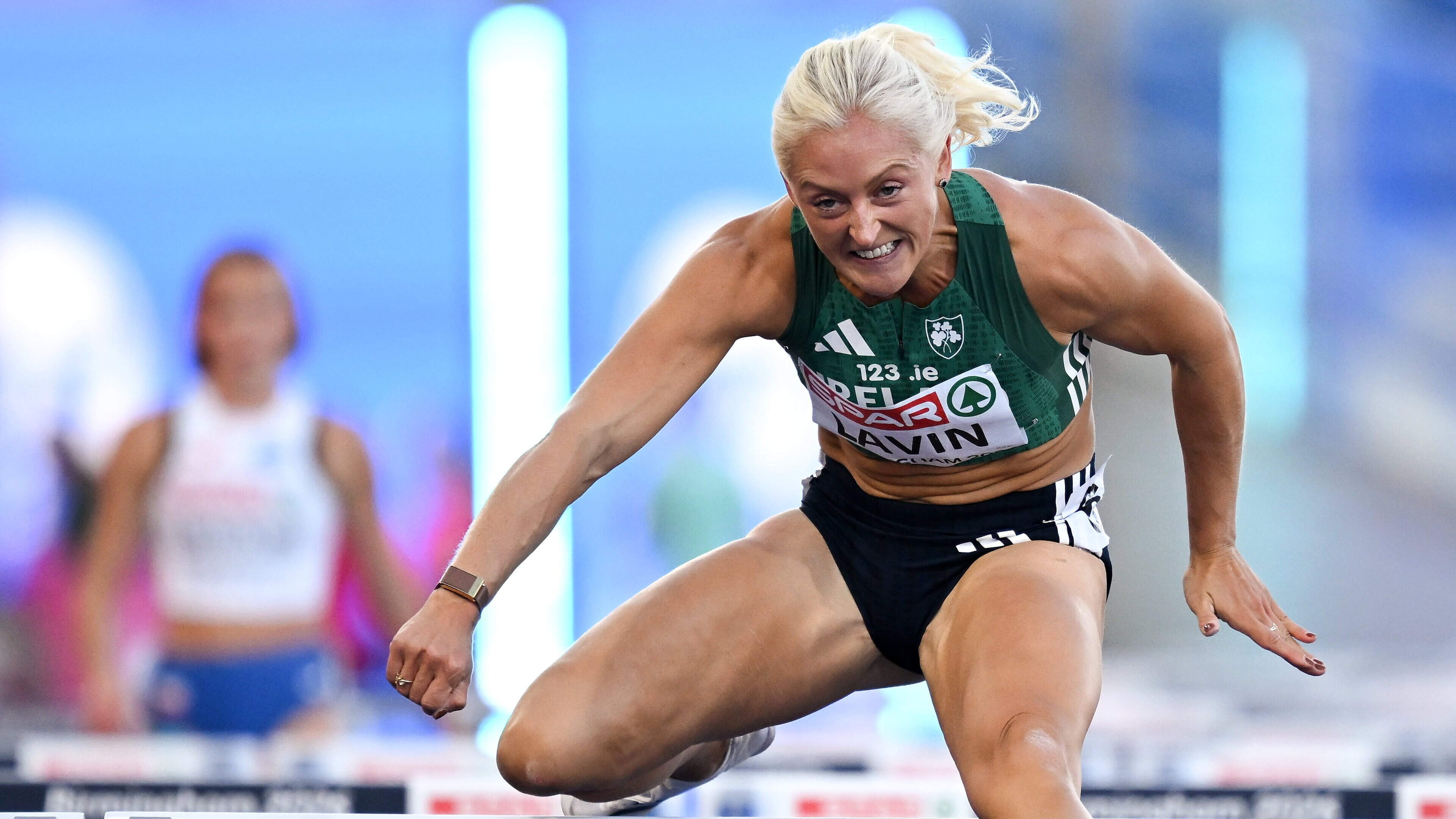 Sarah Lavin Defiant Without Coach for Europeans