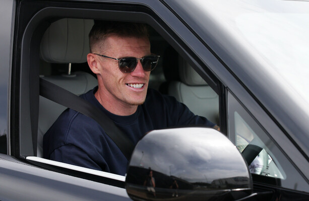 James McClean Trains Amid Departure Speculation