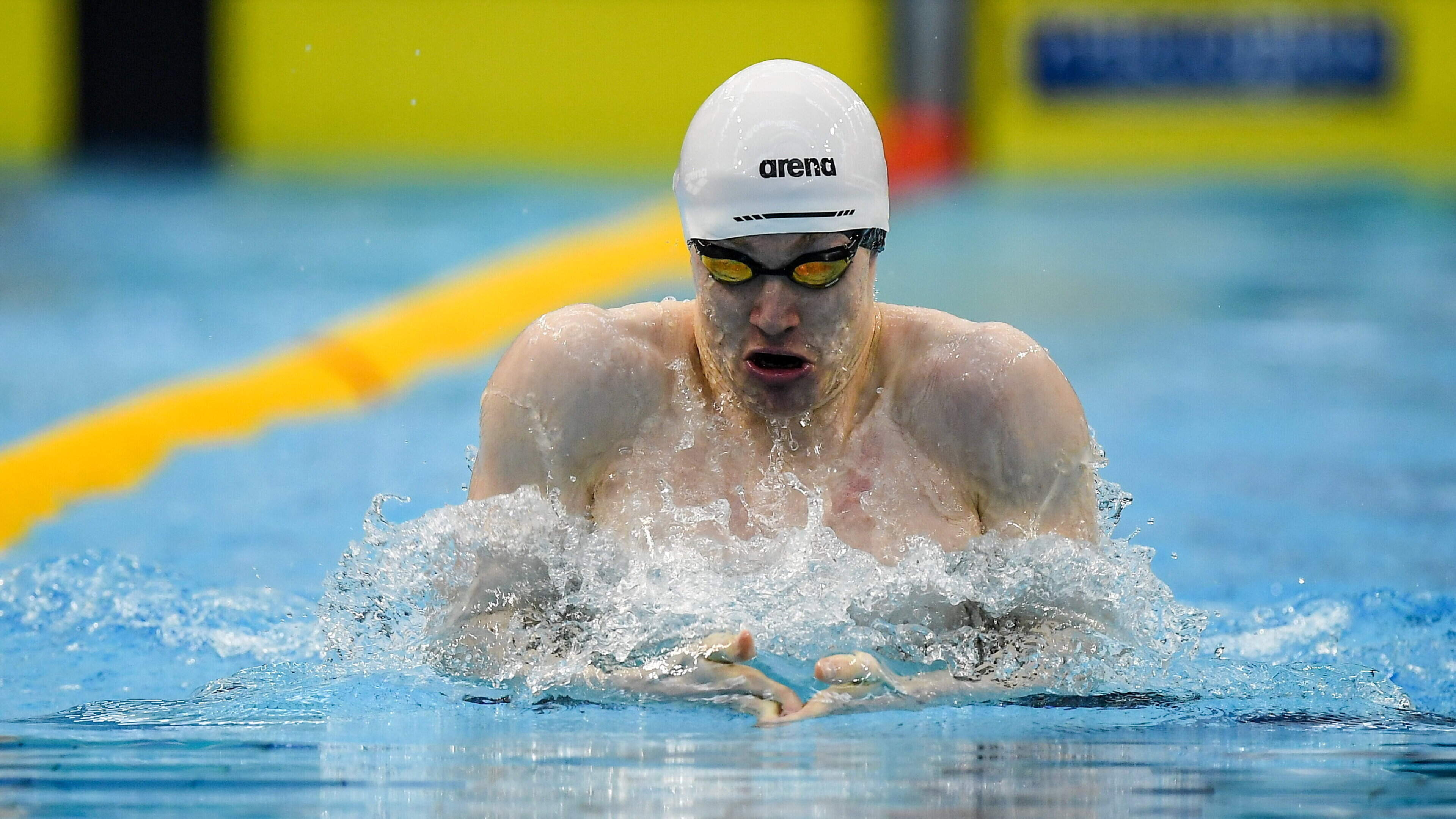 Kelly misses medal, McSharry reaches final