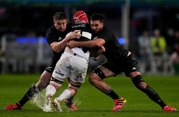 New Zealand Defeats Sharks 54-0 in Rugby