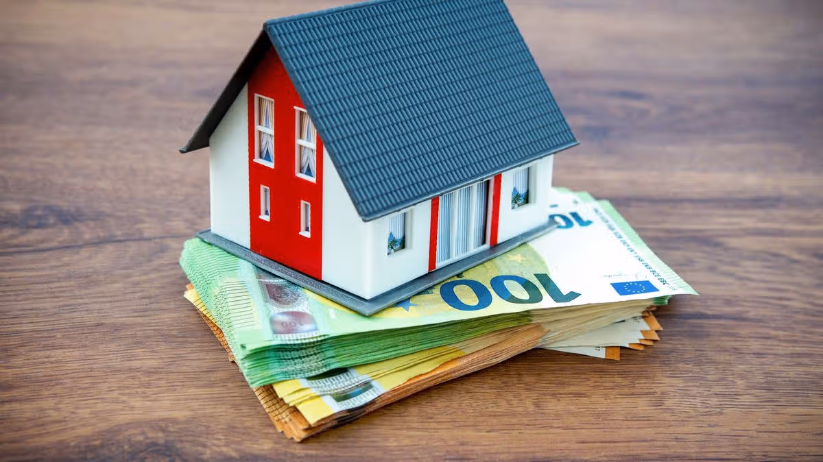 14% of Irish Electricity Customers in Arrears