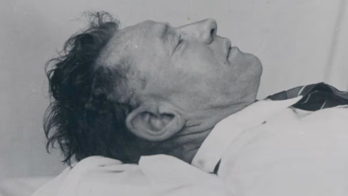 Dead man found on Australian beach in 1948