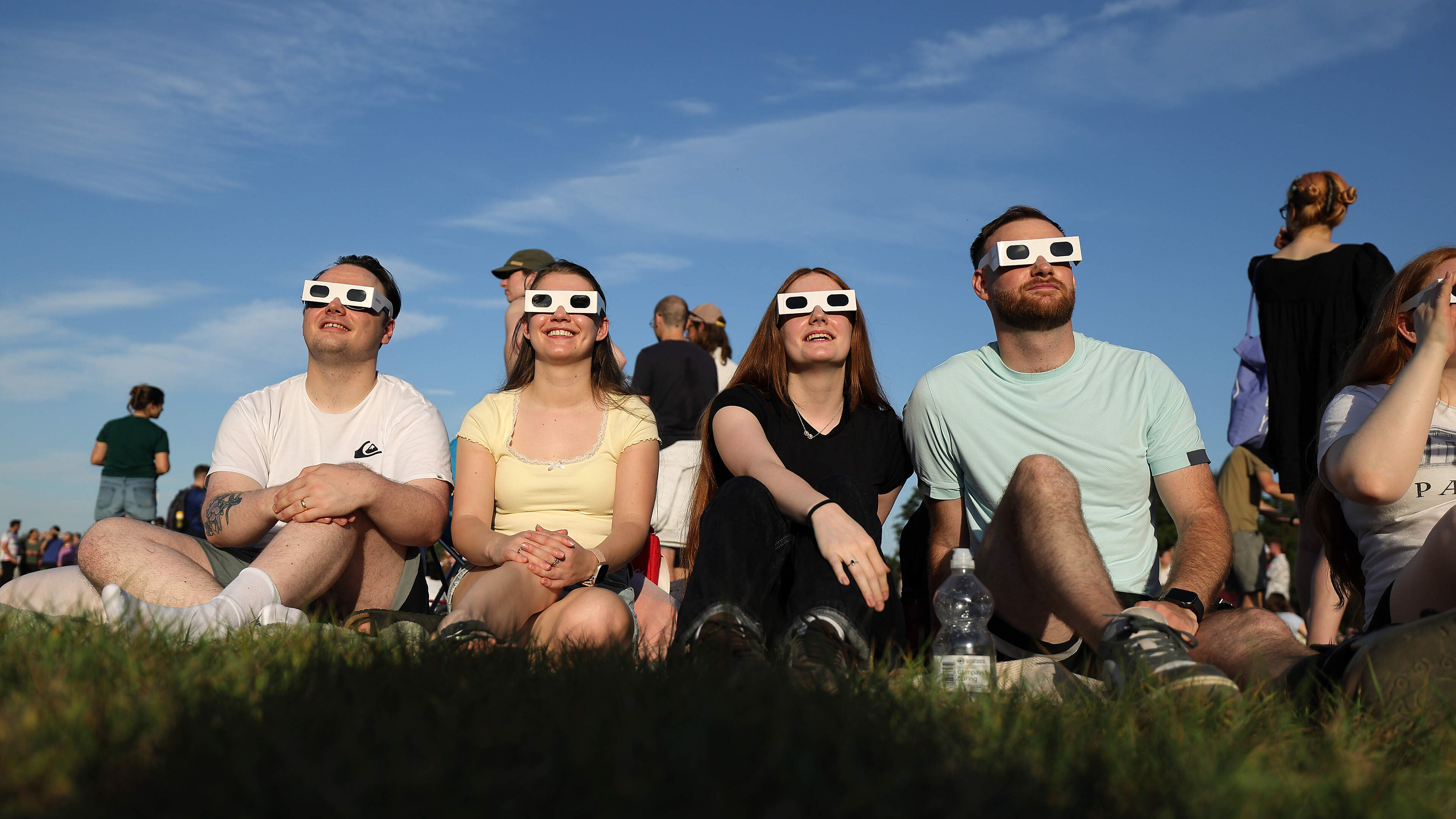 Hundreds Attend Solar Eclipse in Phoenix Park