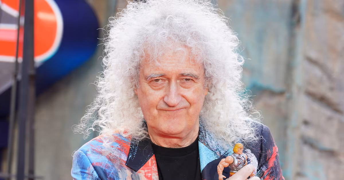 Brian May watches solar eclipse from Spain