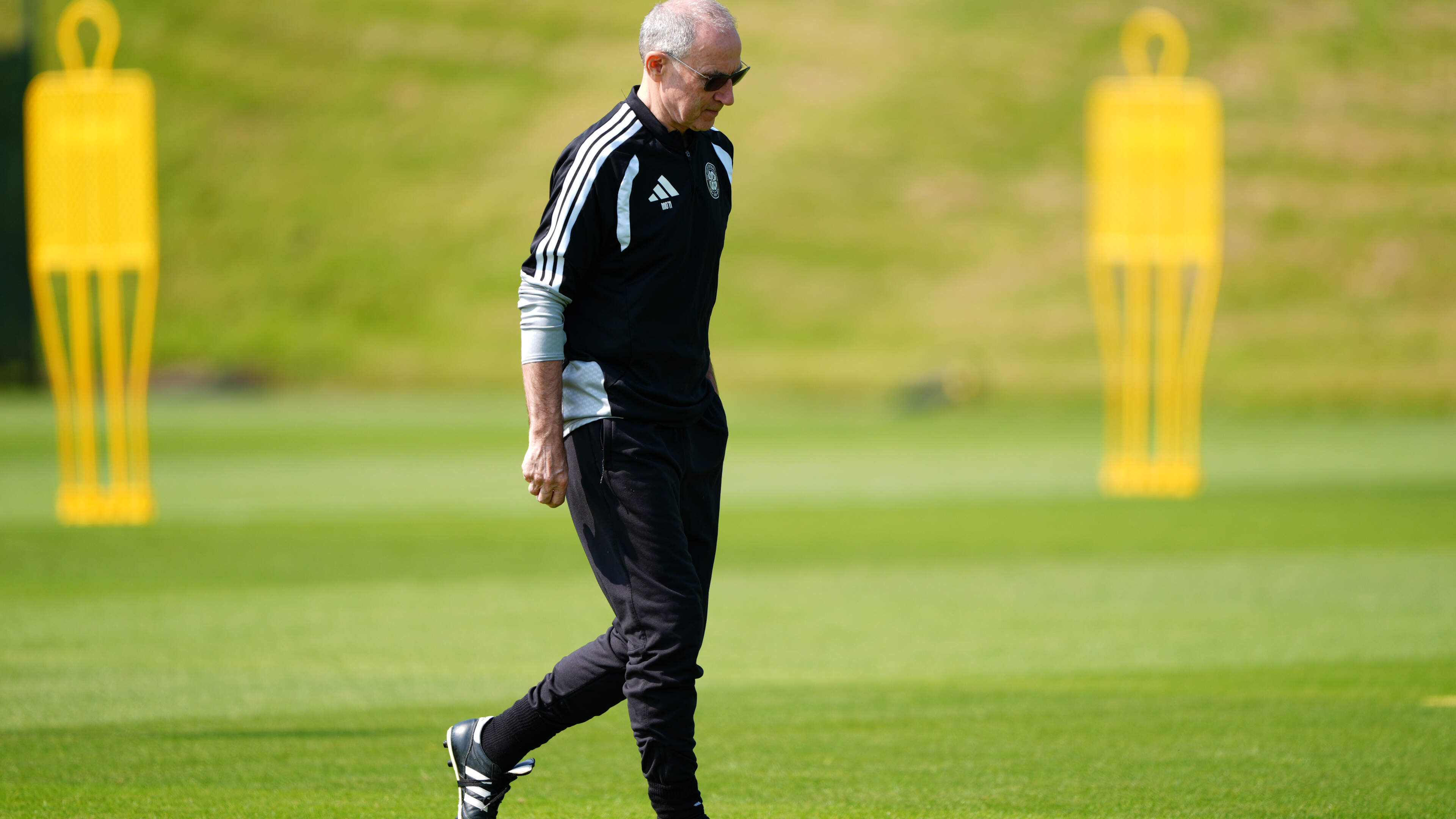 Martin O’Neill Returns to Celtic After Hospital Visit