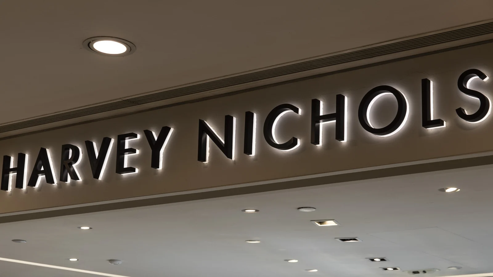 Harvey Nichols Dundrum Store Goes Bust