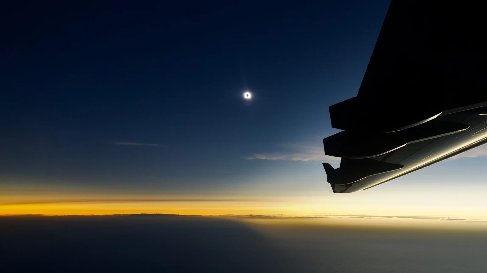 Irish Scientist Captures Eclipse from Plane