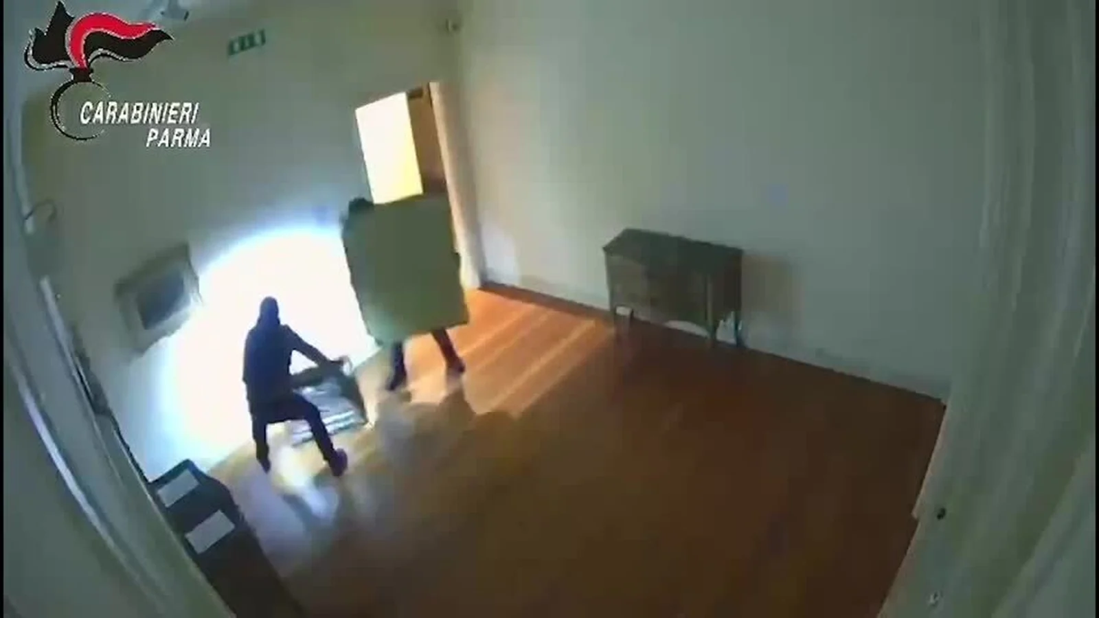 Italian police recover €9m stolen art