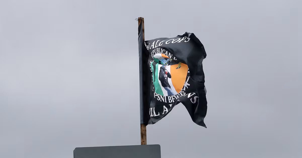 Flag Calls for Violence Erected in Derry