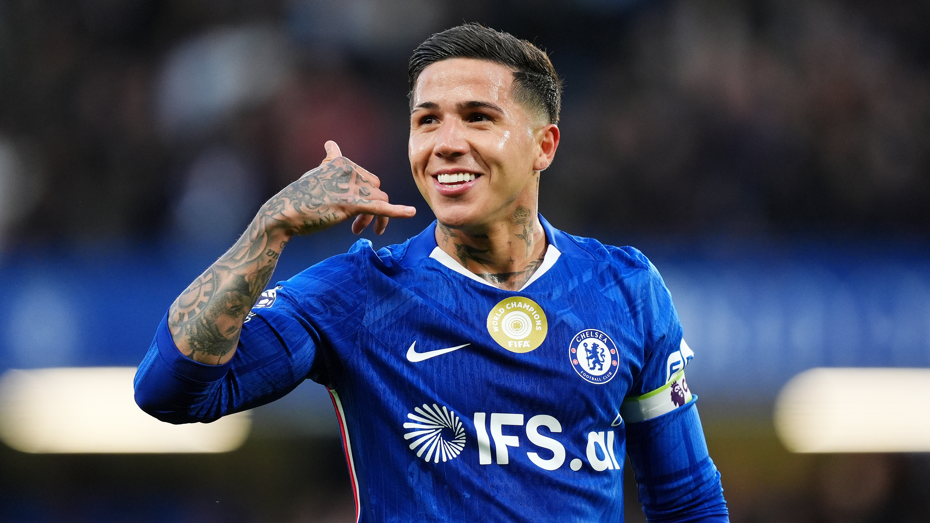Enzo Fernandez Booed by Chelsea Fans