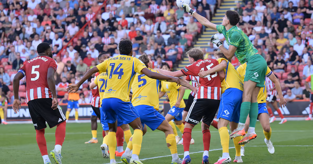 Sheffield United and Birmingham Draw in Championship Opener