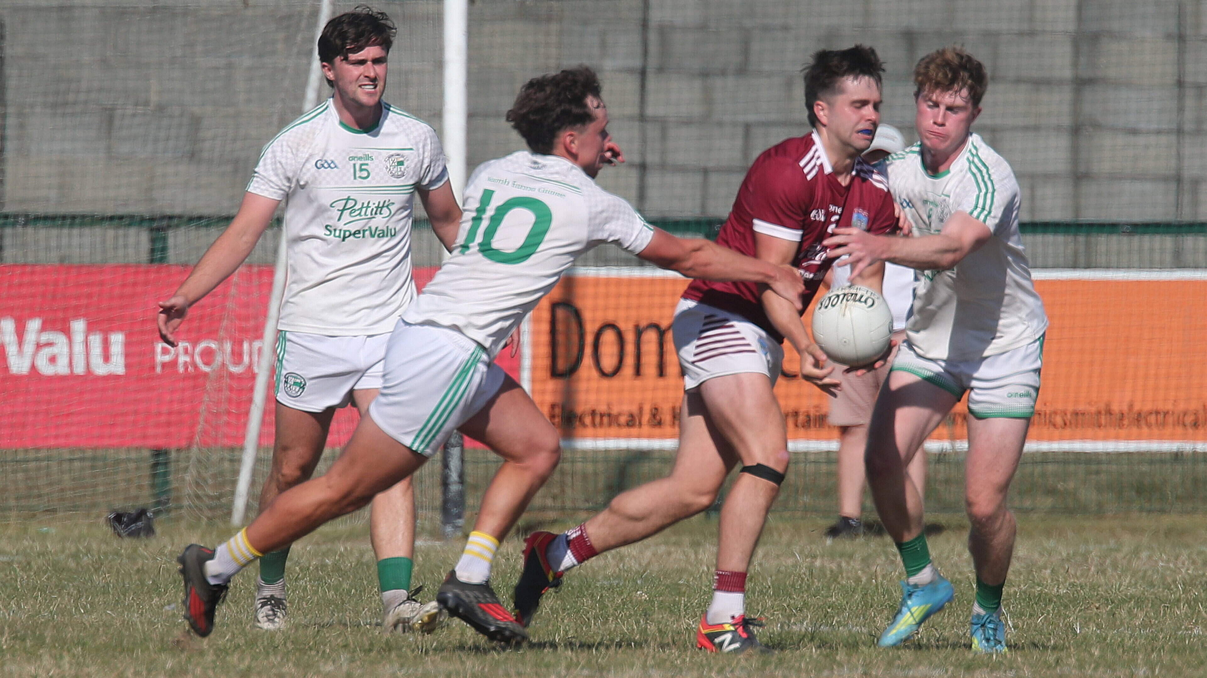 St. Martin's Reach Quarter-Finals in Close Match