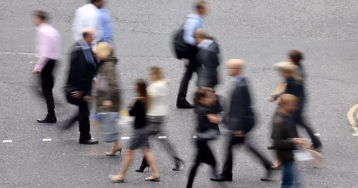 Job Security Weakens as Consumer Confidence Dips