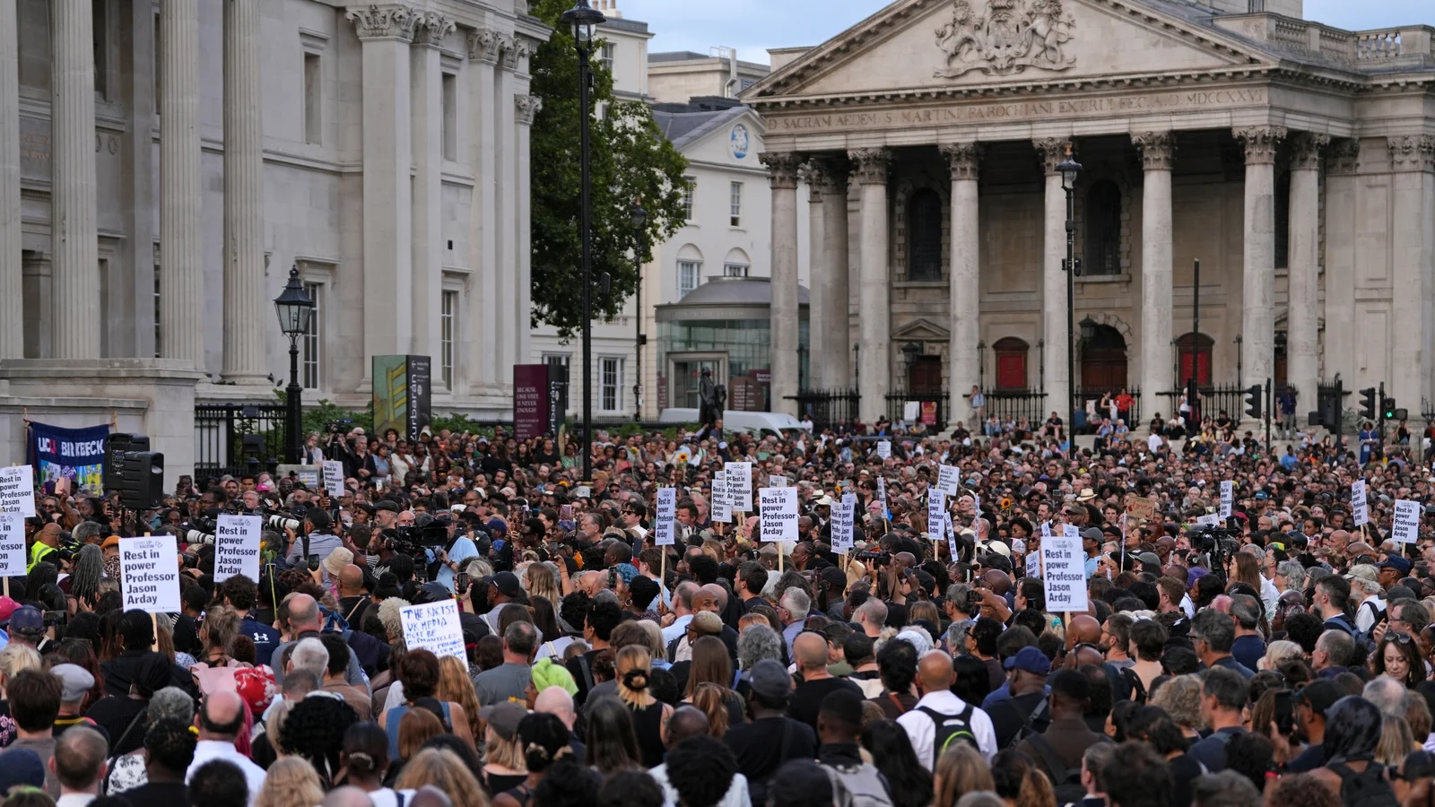 Thousands mourn Jason Arday in London vigil