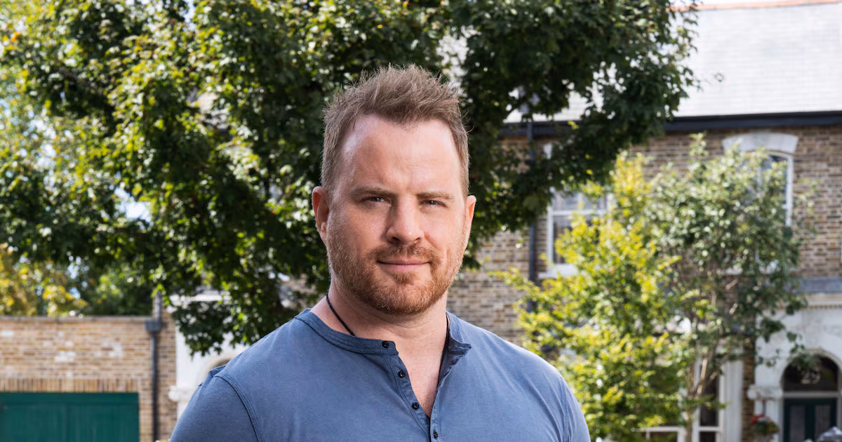 Robert Kazinsky Returns to EastEnders After 17 Years