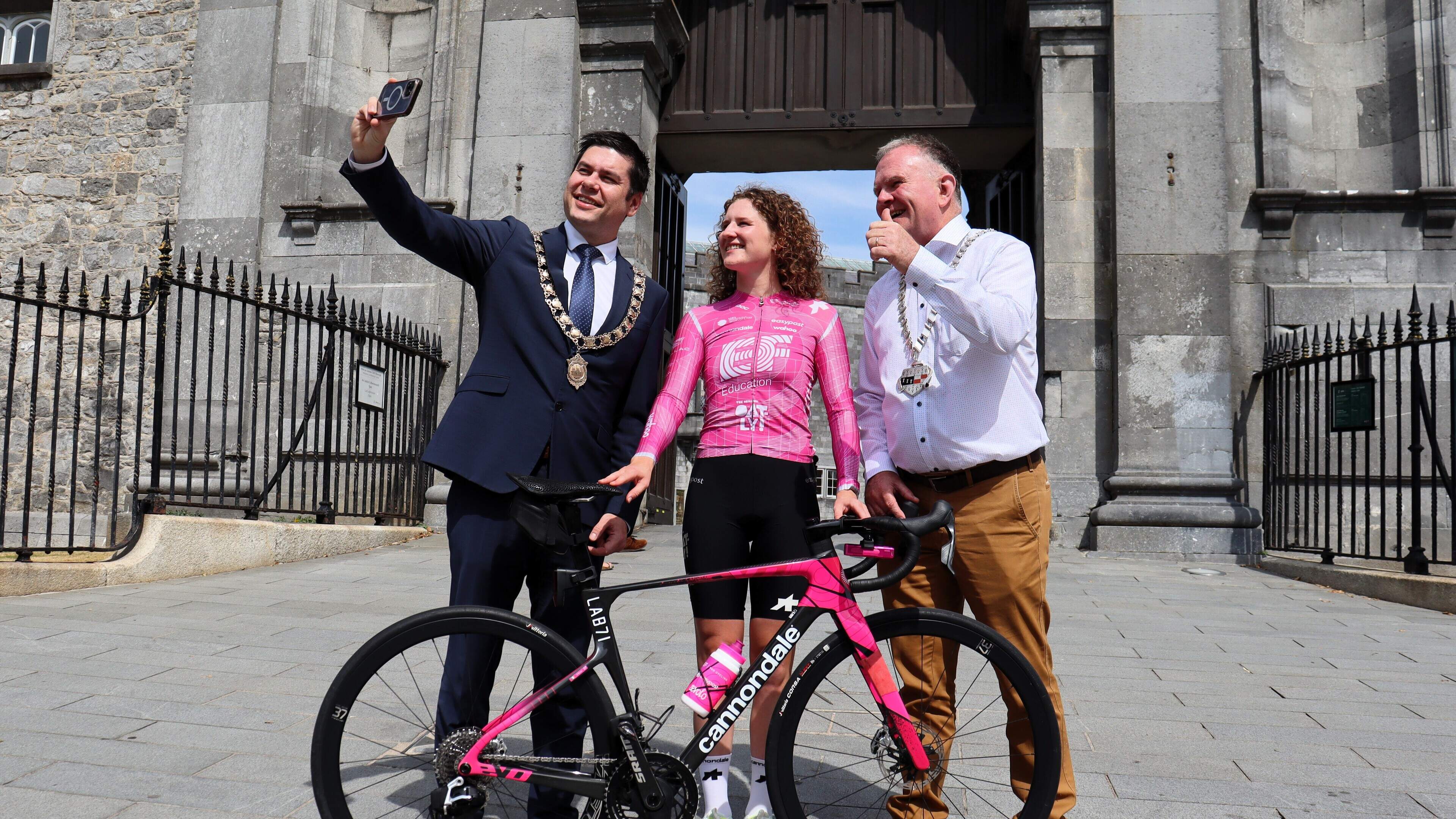 Countdown for Rás na mBan bike race in Kilkenny