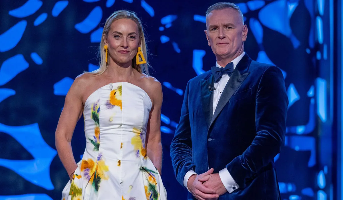 Kathryn Thomas opens Rose of Tralee festival