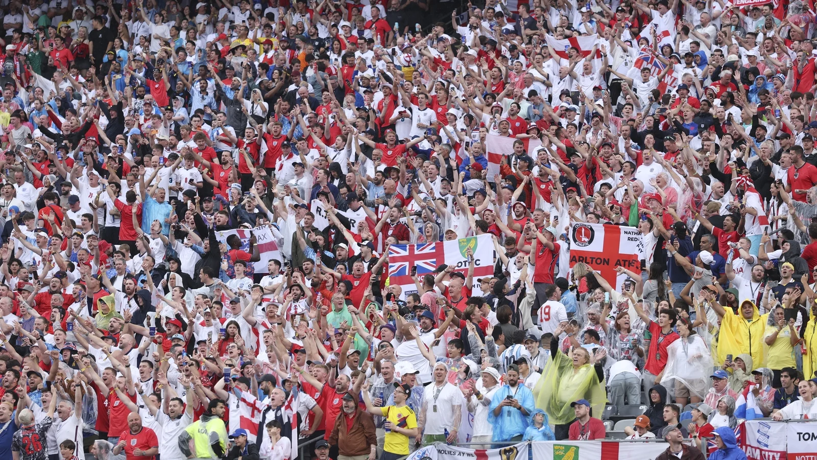 World Cup Ad Offends English, Watchdog Rules