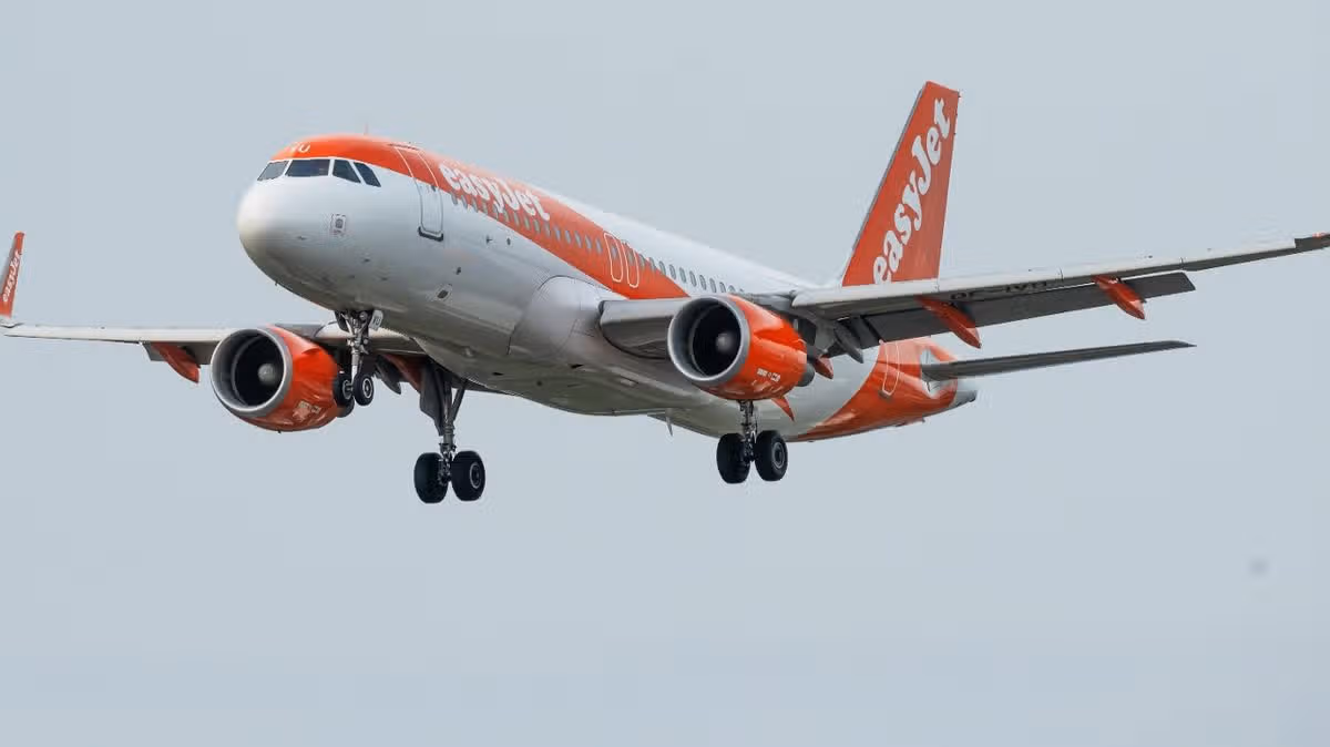 EasyJet cancels flights from major airport