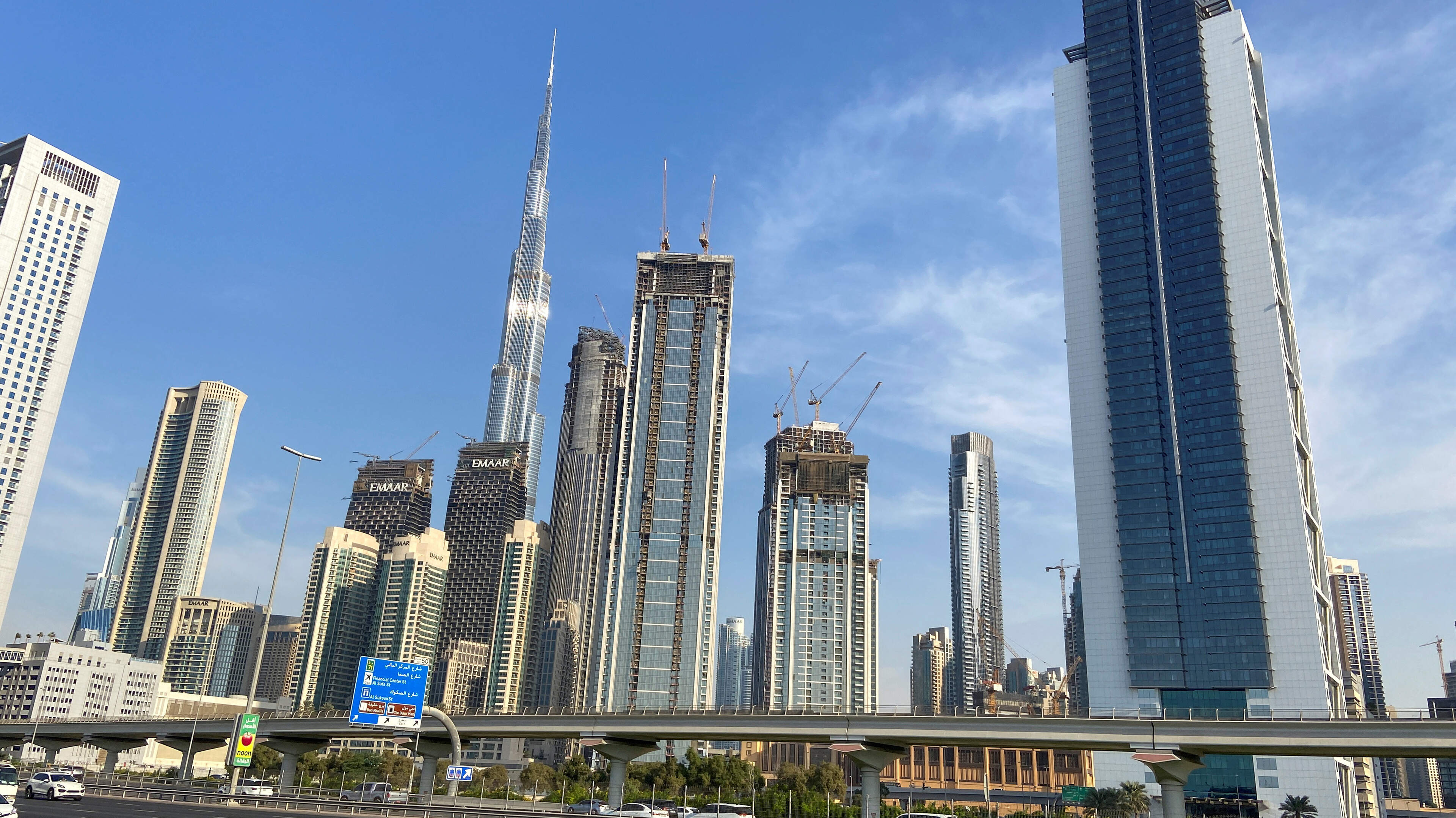 UAE Halts Trading with Iran
