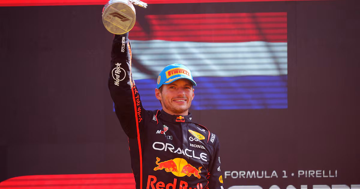 Max Verstappen signs new long-term Red Bull deal