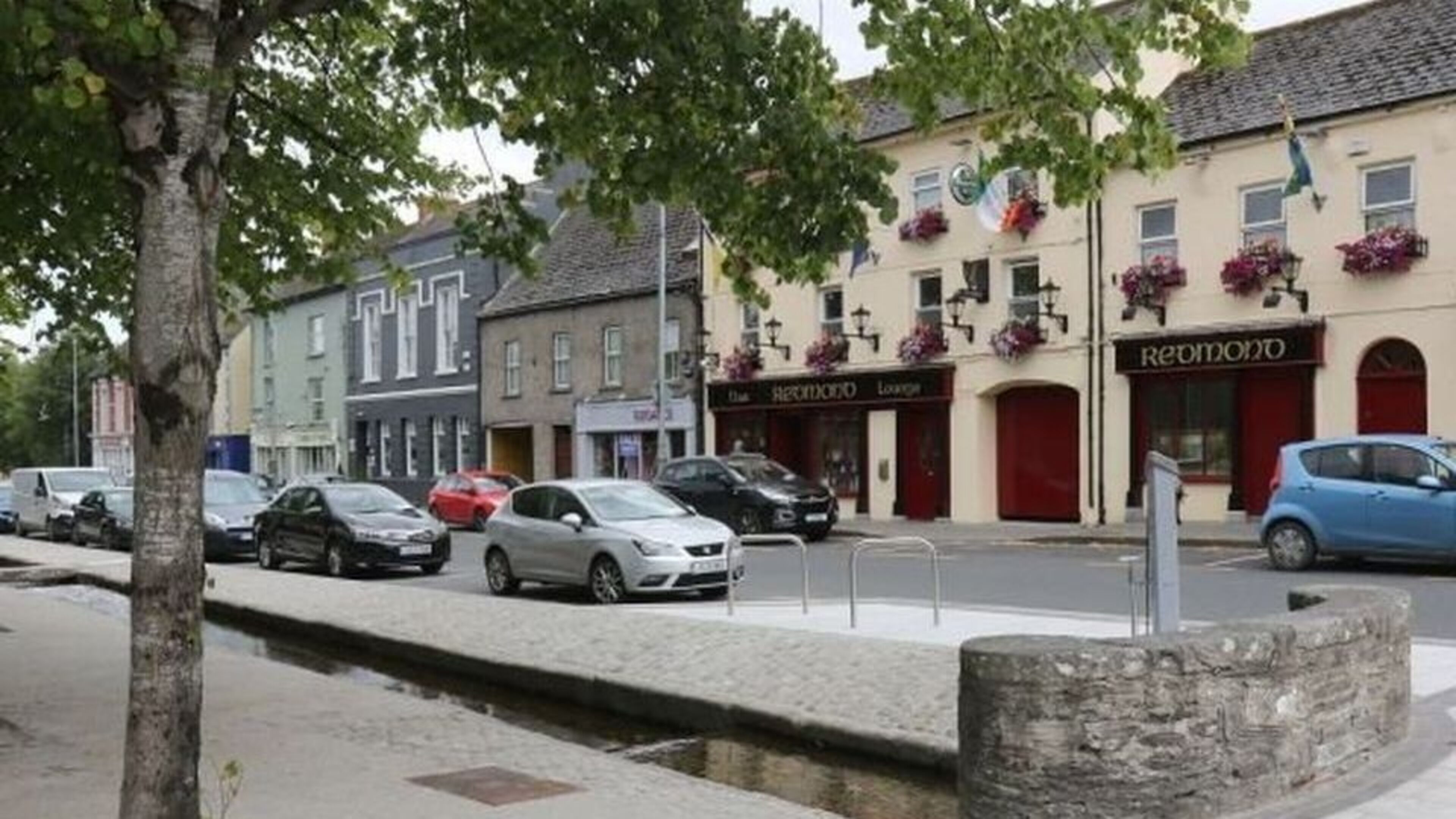 Collapsed Manholes Cause Traffic Issues in Wexford